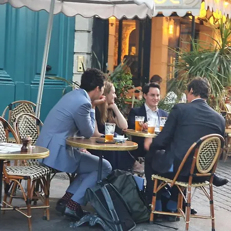 Gare Montparnasse,fantastic Location,center Paris6 Eme ,close To Louvre Meusm And Notre Eiffel Tour Apartment